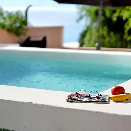 Corcos Rural Farm With Private Pool